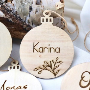 Weihnachtsbaumkugel aus Holz Tannenbaum Schmuck Holz Deko für den Christbaum individualisiert personalisiert / Weihnachten, Deko Zweig