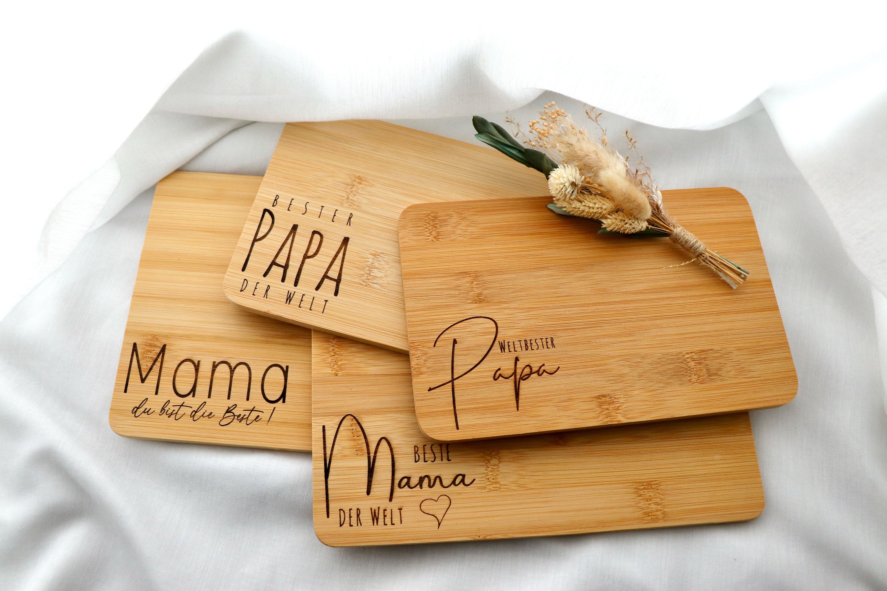 Holz Frühstücksbrettchen Mit Gravur – „Dad, Father's Day Wouldn't Be Possible Without Me“, 24x20 Cm