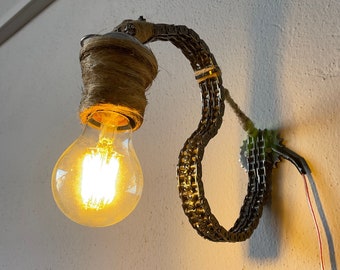 Timing Chain Wall Lamp / Real Car Engine Parts / Timing Chain Applique / Rustic & Primitive Sconce