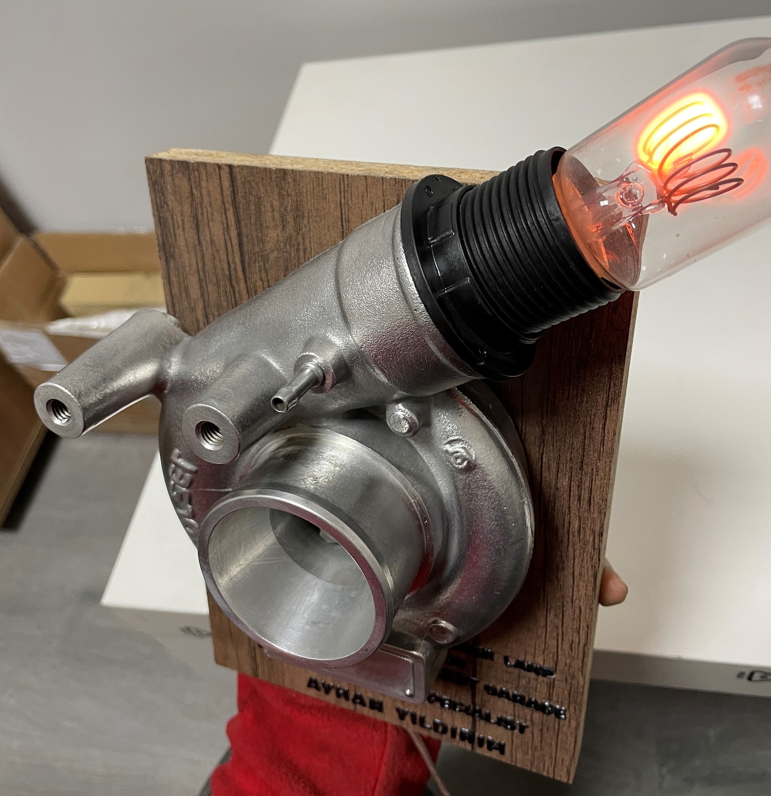 Turbocharger Lamp / Real Car Engine Parts / Turbocharger Wall Lamp