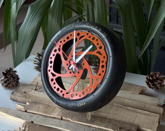 タイヤ壁掛け時計 / ホイール壁掛け時計 / 大型アーバンクロック