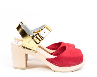 Visby red gold clog sandals