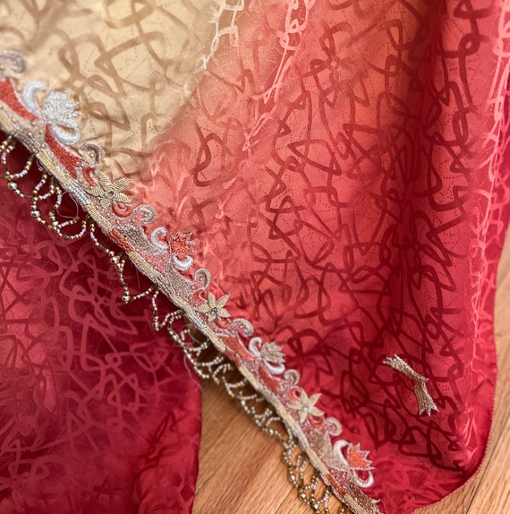 Antique Silk Indian dupattā, (stole or shawl). In… - image 7