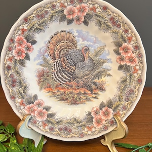 Churchill Queen&#39;s Thanksgiving Turkey Luncheon/Salad Plates Set of 4. 8&quot; Diameter