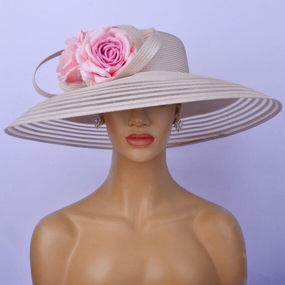Oversized Wide Brim Straw Hat: Beige Beach Sun Hat With Pink  display picture 3