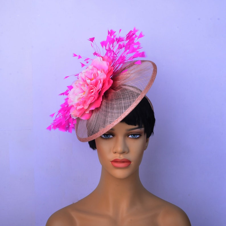 Neuer Sinamay Fascinator mit Federn/Seidenblume, Partyhut,Church Hat,Melbourne Cup,Kentucky Derby,Fancy Hat,Hochzeitshut, dreifarbig. Bild 5