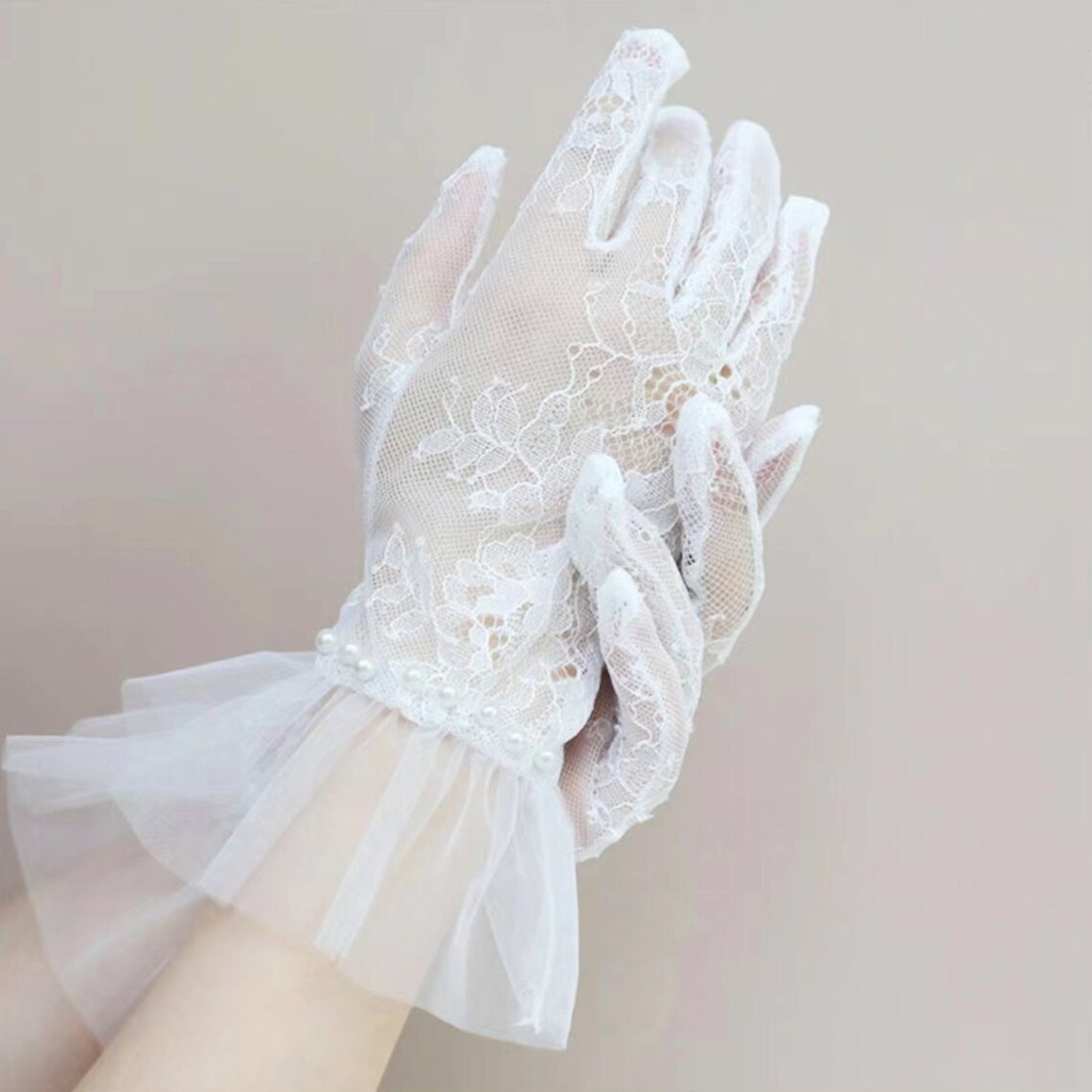 Stylish White Lace Gloves With Pearlselegant Retro Etsy