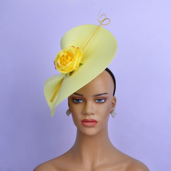 Light Yellow Kentucky Derby Hat: Tea Party Fascinator With  display picture 3
