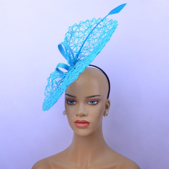 Fascinator Teeparty-Hut Für Damen – Mit Schwarzem Schleier, Federn & Perlen (ca. 18 Cm, Mit Clip)