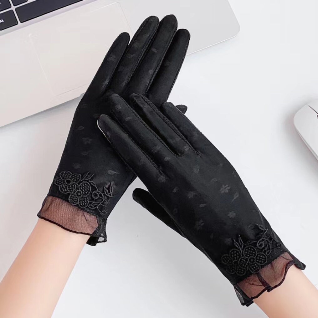 Stylish sunscreen women gloves,sheer/bike/grocery/UV Protection/working /driving gloves,half finger gloves fashion accessories.six colours. Accessories Gloves & Mittens Costume Gloves 