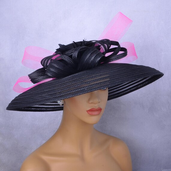 Wide Brim Straw Beach Hat: Black Oversized Sun Hat With Pink  display picture 1