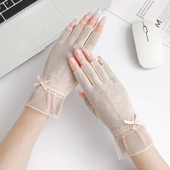 Stylish Sunscreen Women Gloves,bike/grocery/uv Protection,summer/working/driving  Gloves,gift,half Finger Gloves Fashion Accessories. -  Canada