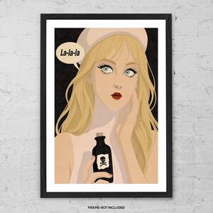 Impressão de arte La-la-la – Ilustração retrô de mulher fatal – Arte de parede com humor negro – Garota com garrafa de veneno – Decoração estética vintage