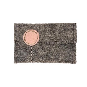 Gray Wool Felt Gift Card Holders with "Pop Flowers" Pink w/olive