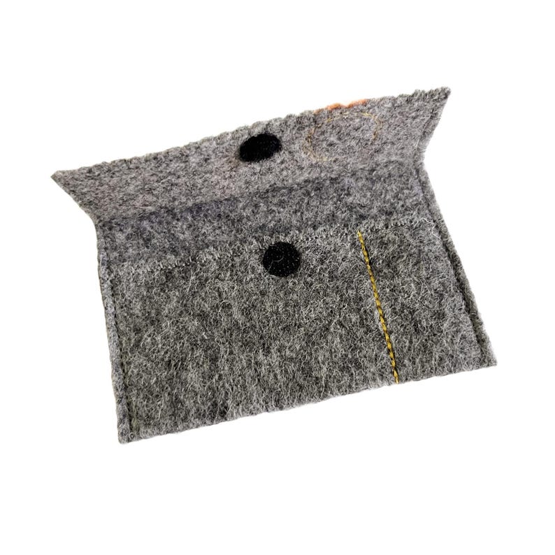 Gray Wool Felt Gift Card Holders with "Pop Flowers" immagine 18