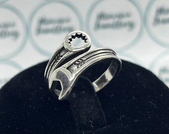 Adjustable Spanner Ring