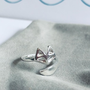 Silver Fox Ring, Stackable Fox Ring, Adjustable Ring, Sizeable Ring image 4