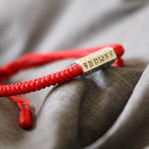 Buddhist Bracelet, Tibetan Bracelet, Thread Bracelet, Red Lucky Knots Bracelet, Six Word Mantra Om Mani Padme Hum, Yoga Bracelet