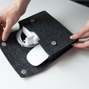 Organizzatore per cavi, custodia per Macbook con set di custodie per cavi, custodia in feltro per mouse Apple, organizzatore per cavi USB, custodia per laptop, regalo per nuovo lavoro, accessori per laptop