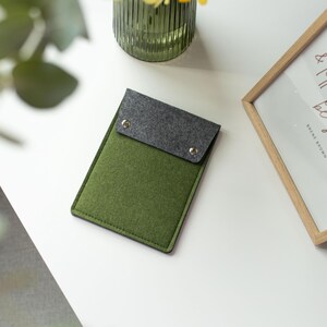 Kindle Sleeve, Cute Kindle Sleeve, Padded Kindle Case, Kindle Accessories, Kindle Cover, Ereader Accessories, Gift For Book Lovers Green