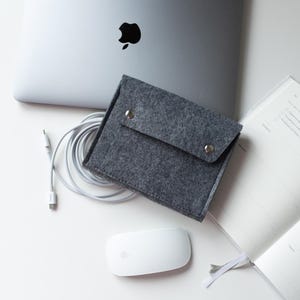 Organizzatore per cavi, borsa da viaggio per cavi con custodia in feltro per Macbook, accessori per laptop, custodia in feltro per Magic Mouse, custodia per laptop per Macbook, regalo per sorelle