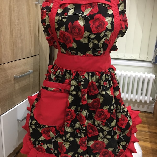 Superbe fait à la main de style victorien cuisine vintage Shabby Chic haute qualité coton popeline roses rouges tablier complet