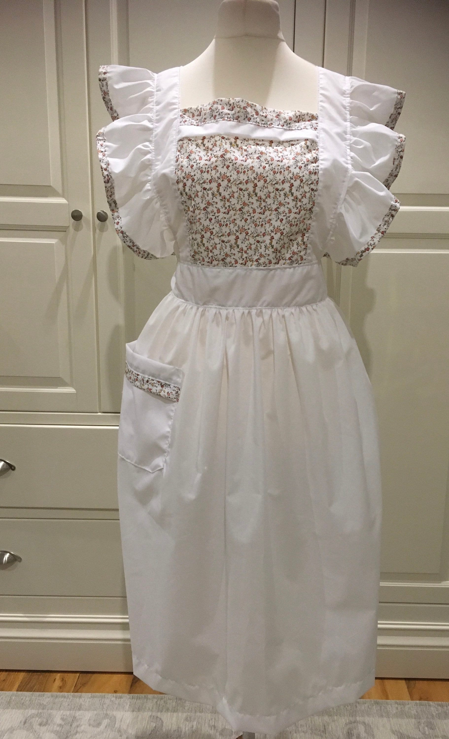 Handmade Ruffled High Quality White, Vintage Full Apron Etsy UK