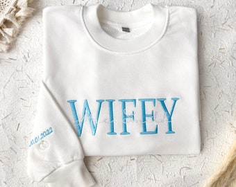 Personalized Embroidered Wife Sweatshirt,Wifey Embroidered Sweatshirt,Embroidery Wifey Hubby Couple Hoodie,Gift for Her