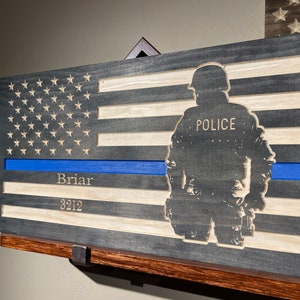 Geschnitzte Holzblaue Linie Flagge, Polizist, Polizist, Polizei, Held, Geschenk, Ruhestand, SWAT, Zustand,