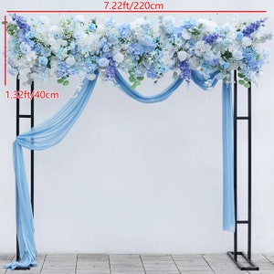 Composition florale bleu bébé, chemin de table, décoration de fête d&#39;entreprise, décoration florale de mariage, allée de fleurs, décoration d&#39;intérieur, pièce maîtresse de fleurs