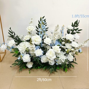 Tapis d&#39;allée floral blanc bleu pour la cérémonie de mariage, fleurs de mariage, décoration d&#39;autel, composition florale pour shower de bébé, propositions de fleurs au rez-de-chaussée