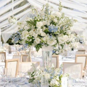 White Light Blue Wedding Centerpieces Altar Decor Flower Centerpieces Bridal Shower Aisle Flower Artificial Flower Ball Table Centerpiece