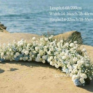 Blanc bleu layette mariage fleur allée fleur bord de mer sol chemin de fleurs mariage arche décoration fête fond décoration composition florale