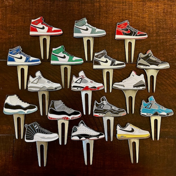 Top 3 Premium Sneakers Brands - Selection from the Originalluxury.ca
