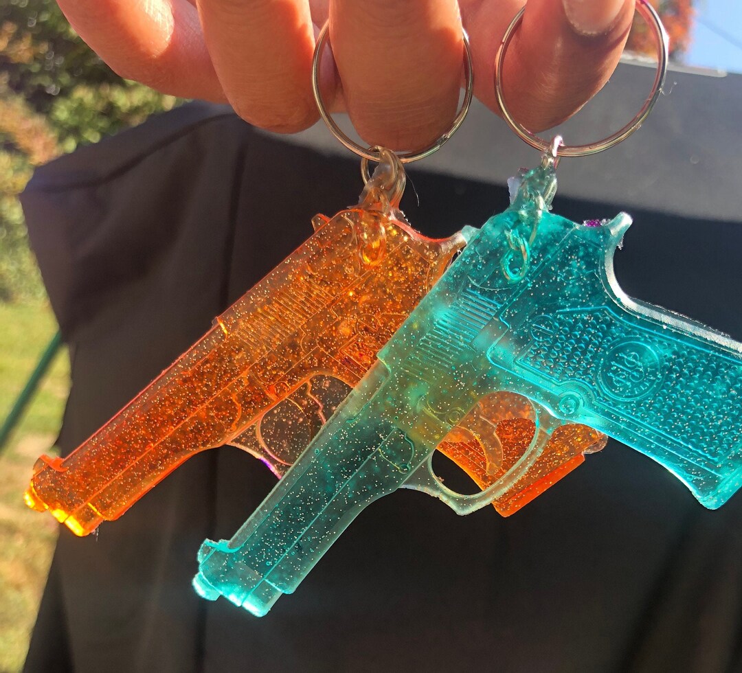 2 Gun Keychains - Etsy