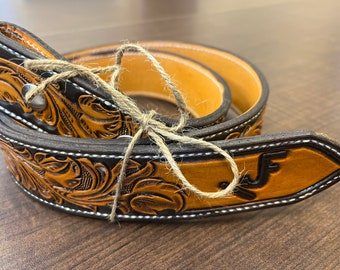 Custom Leather Belt / Hand Tooled Leather / Western Floral Design Belt / High Quality Premium Leather Belt / Belt with Personal Initials