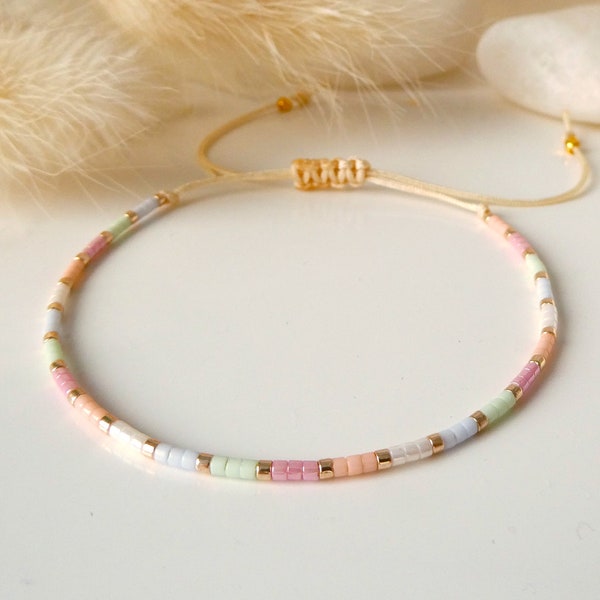Armband  aus Miyuki Delica Glasperlen in schönen Pastellfarben, kleine Geschenke für Frauen Freundin, Geburtstagsgeschenk
