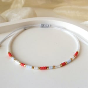 Filigree bracelet made of Miyuki Delica glass beads, small gifts for women, girlfriends, birthdays
