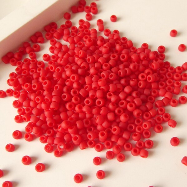 Toho Seed Beads 11/0, Glasperlen Rocailles 2 mm, 5 g,  Grundpreis je KG 440,- Euro, red pepper opak matt