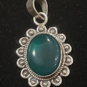 Best Quality Malachite Sterling Silver Pendant, Amazing Gifts for Women Girls Holiday