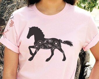 Floral Horse, Cute Horse Gift, Equestrian Gift, Horse Mom Shirt, Horse Rider Gift, Horse Riding Shirt, Horse Lover Gift, Barn T-shirt