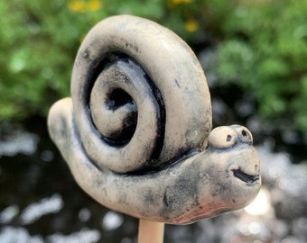 Ceramic Snail Garden Ornament - Cane Stopper