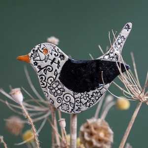 Ceramic Blackbird Garden Ornament Cane Stopper