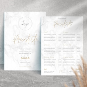 Op de afbeelding: Een sjabloon voor een prijslijst van twee pagina's met een marmeren achtergrond en gouden belettering. De linkerpagina heeft een logo, de naam van de studio en contactgegevens. De rechterpagina geeft diensten en prijzen weer.