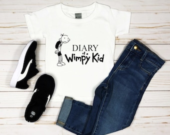 Camiseta unisex para niños con texto en inglés &quot;Diario de Greg&quot;, con texto en inglés &quot;Día Mundial del Libro&quot;, historia, personaje, libro de ficción, divertida comedia, regalo