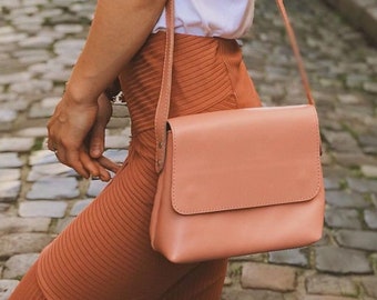 Sac à bandoulière en cuir, personnalisation pour femme, sac à bandoulière, mini sac à bandoulière, sac à main à bandoulière, cadeau personnalisé, sac à main en cuir, sac à main