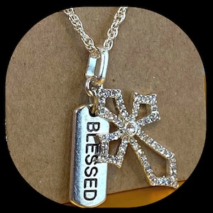 Vintage - Inspiration message sparkly silver cross pendant with Silver chain