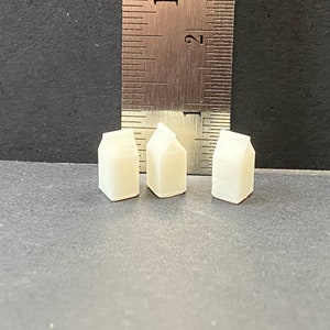 1:24 Scale Milk Cartons Kit set of 3 * Dollhouse Miniature * G Scale / Gauge * 3D Printed * ShopMiniDecorandMore * Diorama * Model Train