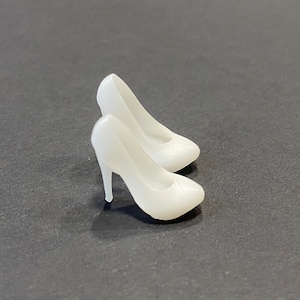1:12 Scale High Heel Shoes (1 Pair) Kit * Dollhouse Miniature * 3D Printed * ShopMiniDecorandMore * Diorama * Model Train