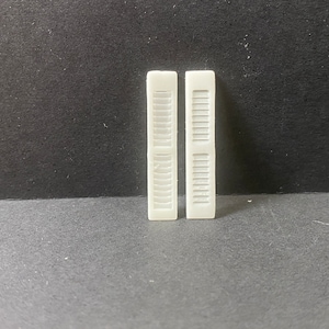 1:48 Scale Shutters (2) Kit * Dollhouse Miniature * O Gauge * 3D Printed * ShopMiniDecorandMore * Diorama * Model Train * Quarter